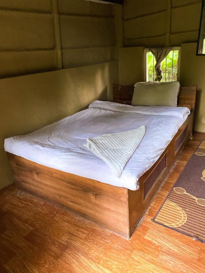 Nature Safari Camp Chitwan Exterior photo